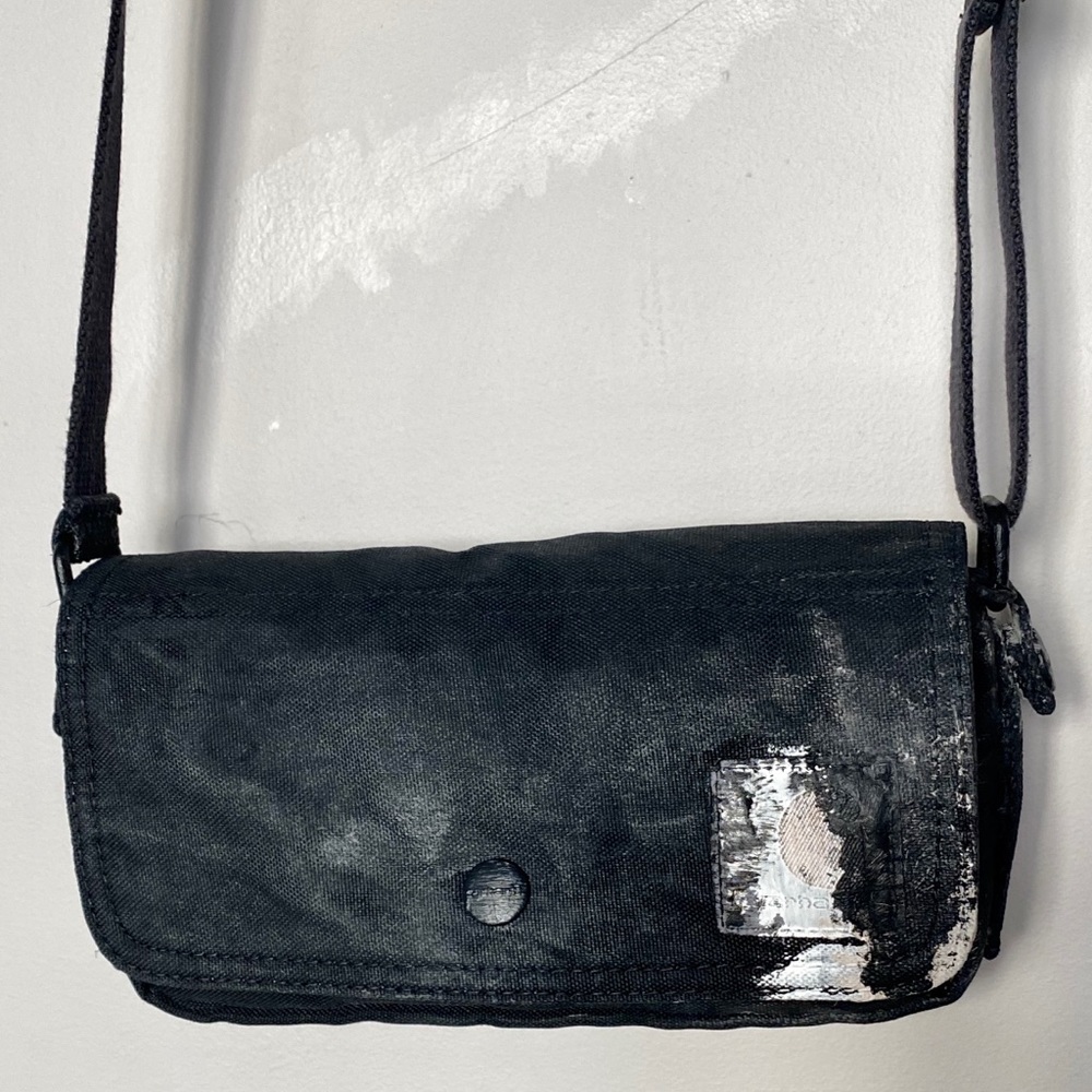 CARHARTT HAND-PAINTED ESSENTIAL CROSS BODY BAG - Picture 8 of 15
